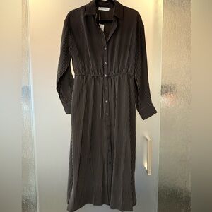 Everlane Taupe and Black Pinstripe Long Sleeve Midi Dress